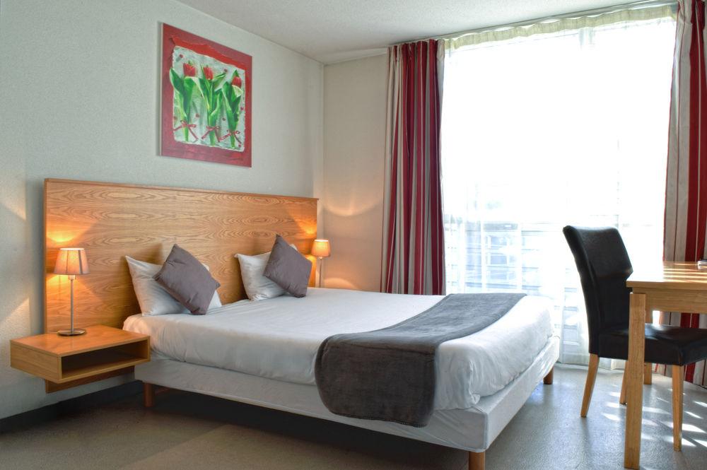 Residhotel Galerie Tatry Bordeaux Exterior photo