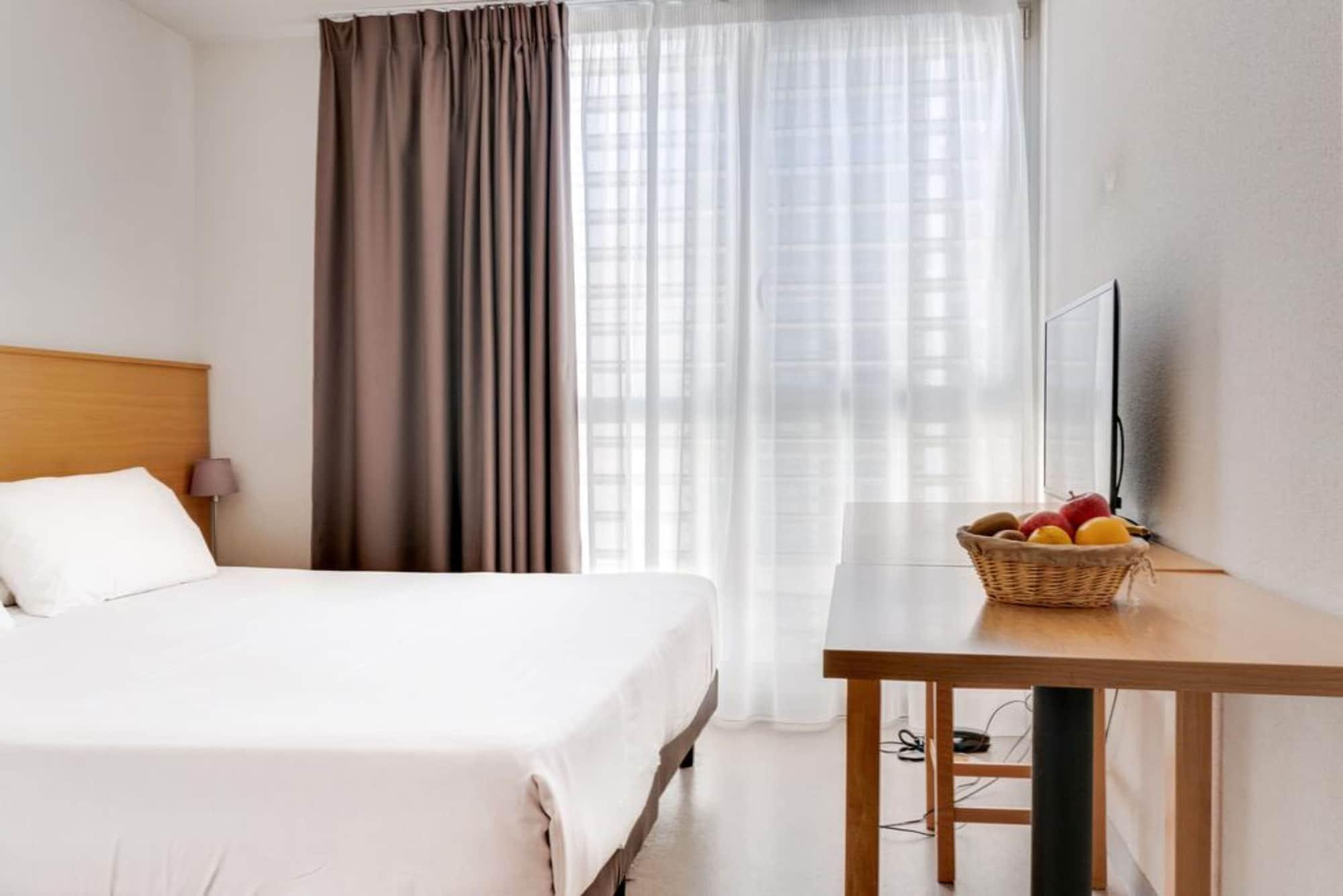 Residhotel Galerie Tatry Bordeaux Exterior photo