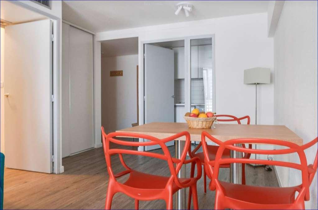 Residhotel Galerie Tatry Bordeaux Room photo